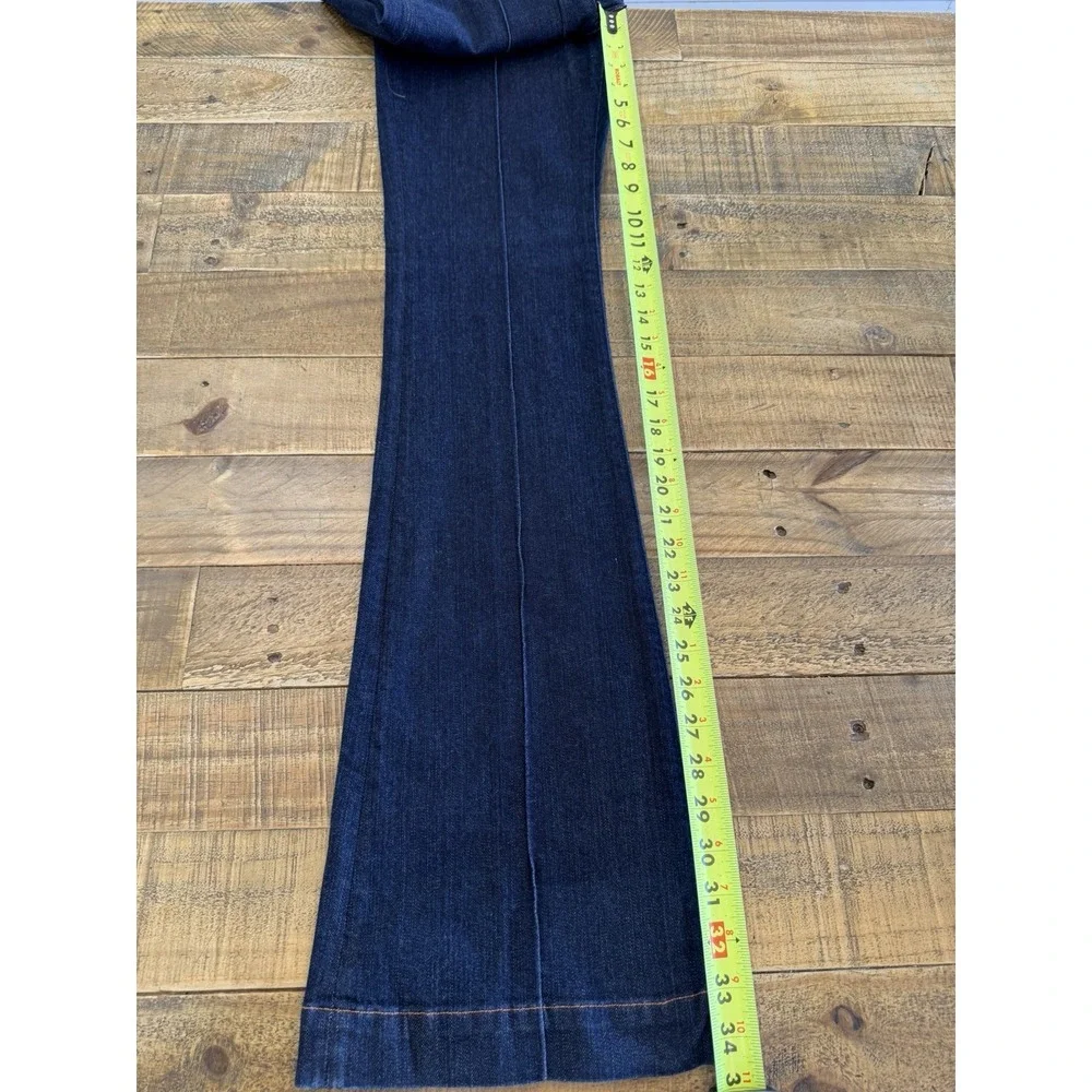 Earnest Sewn Women's Mid Rise Flare Pintuck Leg  Denim Jeans Sz 27 (act 30X34.5)